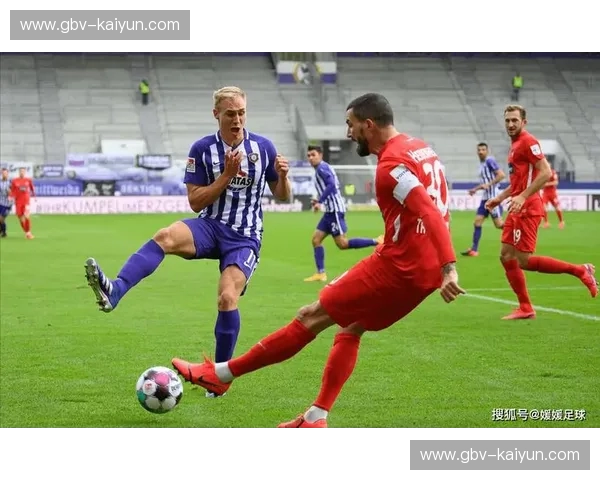 德意志赛场的“硬核”博弈:当海登海姆遇上比勒费尔德,谁才是铁血灵魂的代名词? 德意志赛场的“硬核”博弈:当海登海姆遇上比勒费尔德,谁才是铁血灵魂的代名词?